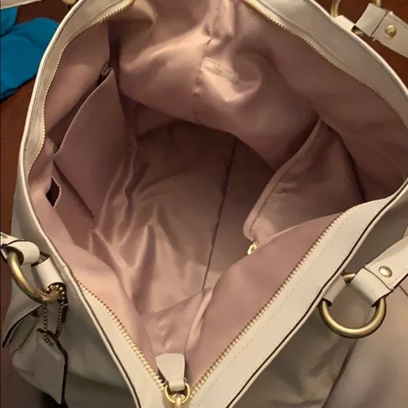 Like New Vintage Coach Bags - Picture 8 of 8